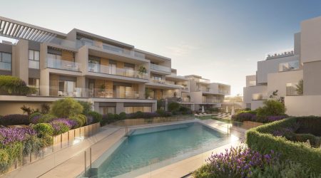 IB - OUTDOOR POOL NEW